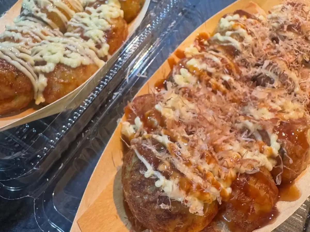 あま福の焼きたてたこ焼き